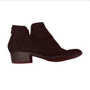 Arizona Gabie Black Heeled Booties Women’s size 8 Zip Up Boho Ankle Boots